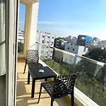 Maya Homestays - 1Bhk Flat Near Us Counsulate , Gachibowli