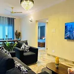 Evara Hitec Escape - Luxury 3Bhk Apt Near Hiteccity