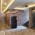 Hotel Windsor Plaza