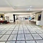 Mee Homes Madhapur Family Stay Fully Furnished 2 Bhk Premium Flats