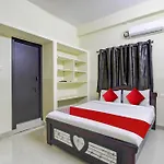 Hotel O Sree Thulasi