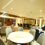 Hotel Shubham Palace