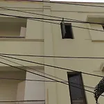 Hotel O R Square