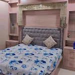 Modern Furnished Apartment