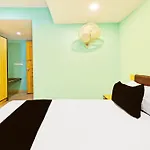 Super Townhouse Ameerpet Balkampet Road