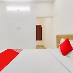 Hotel O R Squre Inn