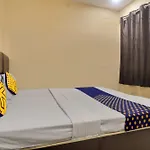 Spot On Bhargav Residence