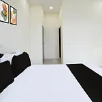 Hotel O Rks Nearby Narsingi ,Kokapet And Neknampur