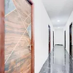 Hotel O Holiday