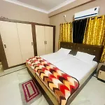 Prince Castle-4Bhk Apartment,Guesthouse