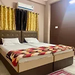 Prince Castle-4Bhk Apartment,Guesthouse