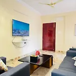 Evara Kondapur Retreat Luxury 3Bhk Fully Equipped Apt