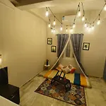 The Hidden Gem - Fully Furnished, Private 1Bhk With Canopy & Cafe Lights