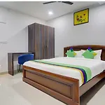 Blossoms Room Hotel Di International- Banjara Hills