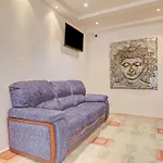 Super Hotel O Qualia Nallagandla