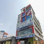 OYO 70678 Sri Harsha Residency