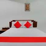 Hotel O Sree Simran Palace