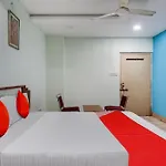 Hotel O Sree Simran Palace