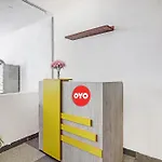 Hotel O Night Eye