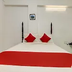 Hotel O Jntu College Near Lulu Mall, Kphb Colony.