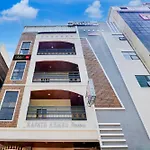 Collection O Sri Balaji Luxury Rooms