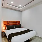 Super Hotel O Lavish Tranquil