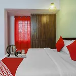 Hotel O Broholic Hotels Near Botanical Garden