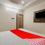 Hotel O R Square Grand