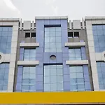 OYO 983 Hotel Surya Residency
