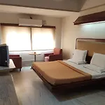 Hotel Rajmata