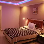 Hotel Parklane