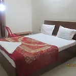 Sri Sai Ganesh Lodge