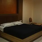 Hotel Dwaraka Paradise