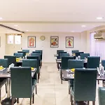 Treebo Sravya Residency