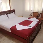 Oyo 35437 Shobha Inn