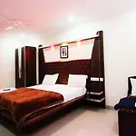 Hotel Meredian Palace