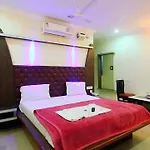 Hotel Meredian Palace