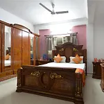 Oyo 8271 Elite Homes