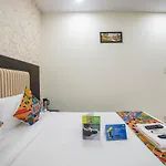 Oyo 76348 Hotel Tirumala