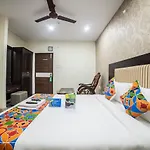 Oyo 76348 Hotel Tirumala