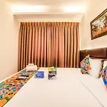 Fabhotel Prowell Crown