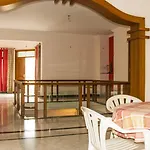 Vcare Service Apartment - Road No.12