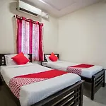 Oyo 15739 Hotel Grand Brundavan