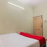 Oyo 23191 Flagship Hotel Raj Madan