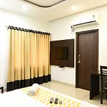 Fabhotel Sunshine Castle Kondapur
