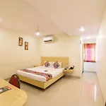 Fabhotel Vinflora Banjara Hills
