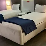 Hotel Jaya International