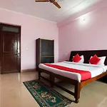 Oyo 72767 Hotel Sri Sai Krupa