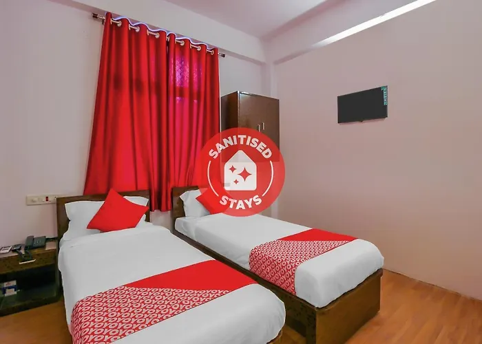 Oyo 17168 Hz Lodge