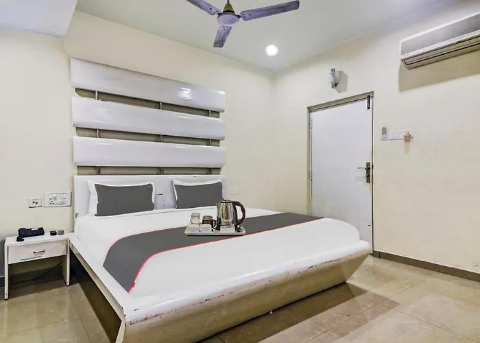 Capital O Hotel Dream Connect Near Hyderabad Central